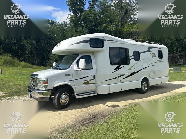2010 BORN FREE MOTORCOACH 26RSB